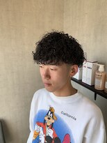 トリコ(ToricO)&nbsp;ツイストスパイラル　メンズパーマ　刈り上げショート　パンク