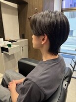 ジェニック(_genic) センターパートウルフ