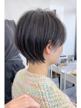 ビューナゴヤ 名駅(VIEW NAGOYA) 丸顔/ミニウルフ/チェリーブラウン/ショートボブ