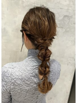 ガーデントウキョウ(GARDEN Tokyo) ヘアアレンジ/ヘアセット/編み下ろしアレンジ/パーティアレンジ