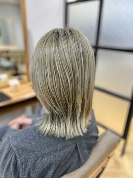 アルート 町田店(aroot) ブリーチ使用うっすらカーキ