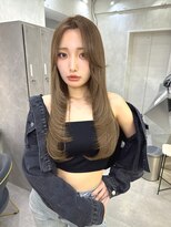 ロンドアヴァントゥス 池袋(Lond aventus)&nbsp;オリーブグレー/ボブ/顔周り/小顔/レイヤー/髪質改善/縮毛矯正