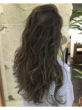 ワエン(WAEN) (グレージュ×ハイライト)