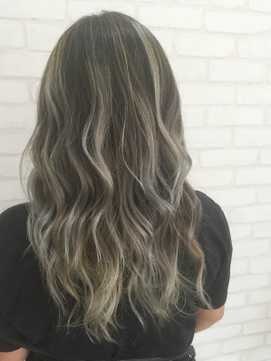 ネオダダ(NeO DADA) ブルージュ&外国人風ヘア