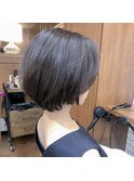 ボブのラインなのに毛先はショートの質感のボブ