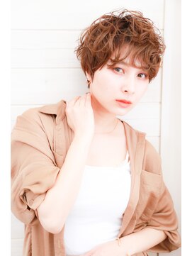 オーシャン(Ocean) [OCEAN Hair&Life]耳かけ☆ウェーブパーマ☆フォギーベージュ☆