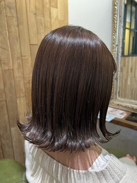 ムーン(moon) #イメチェンヘアスタイル#チェリーブラウン#フェミニンロング