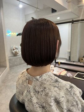 ニィ(2iee.) まるっとボブ