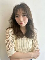 ビュートリアム ギンザ(BEAUTRIUM)&nbsp;エモージュふんわりカールワンホンヘアミディパーマセミロング