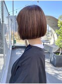 コンパクトにあごラインボブ