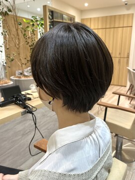 ボネッカ 鶴見(BONECCA) 丸みショート【柳澤優名】