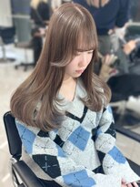 ランテルディ 渋谷(LANTERDIT)&nbsp;艶カラー　透明感　ベージュカラー　透け感　顔周りカット