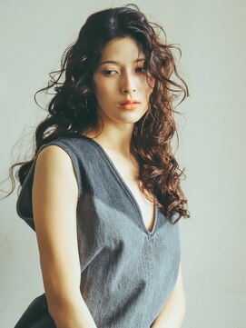 バーノン(VERNON) FRENCH CURLY LONG【VERNON】058-262-3611