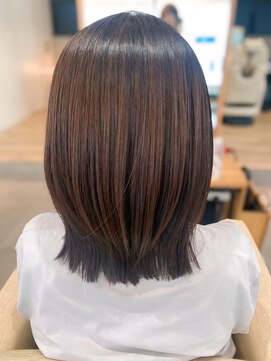 フリップビーアヴェダ(FLIP B AVEDA) 本八幡×外ハネ×鎖骨ボブ