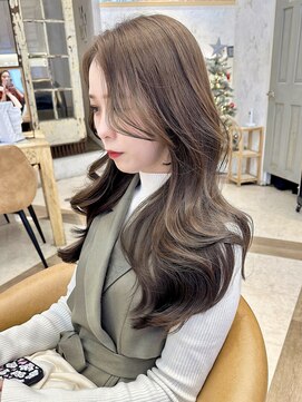 ロンドアリシア 金山(Lond Alexia) イメチェンヘアスタイル/姫カットレイヤー/髪質改善/縮毛矯正