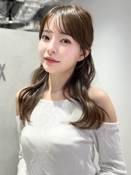 ミンクスオーバー(MINX OVER) 韓国ヘア/レイヤーカット/顔まわりカット/縮毛矯正/ヘアセット