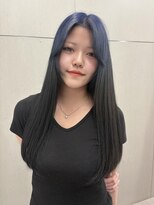 ジェム(GEM)&nbsp;【暖音】ブルー+ブラックのルーツカラーで被らないスタイル