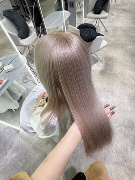 ジーナリア(Xena ria) 《RIHO》王道大人気カラーミルクティーベージュ