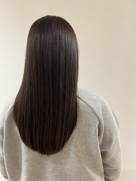 クララ トヨハシ(CLALA Toyohashi) グレージュカラー