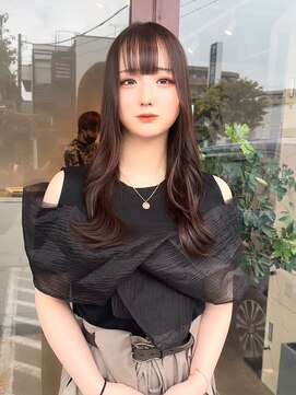ジゼラ(GISELA) ブリーチなしグレージュ ナチュラルレイヤー 透明感カラー