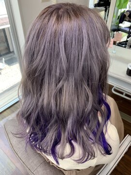 ジウ 上通り(JIU) 大人かわいいゆるふわウェーブ☆ハイトーン×ラベンダーアッシュ
