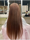 明るめピンクベージュ