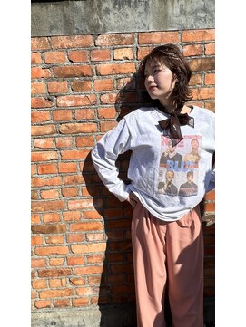 ソルア(soLua) イルミナカラー/ウェーブヘア