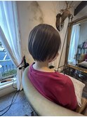 ショートボブ