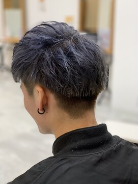 ウトシティ ダブルカラーを