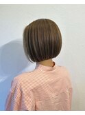 大人可愛いミニボブ