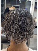 【ツイストスパイラルパーマ×ホワイトメッシュ 】