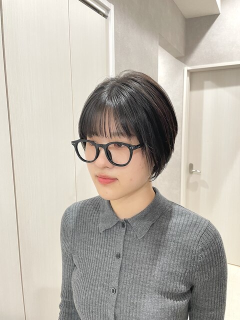 ショートヘアイメチェンハッシュカットフルバング似合わせカット