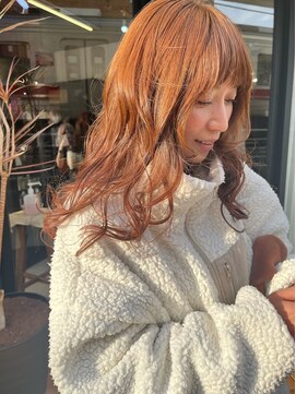 シスタ(SISTA) ブリーチなし/オレンジカラー/顔まわりカット/オージュア