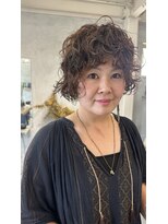 マハナ(Mahana by hair)&nbsp;20代30代40代ボブパーマ前上がりショートボブ大人パーマスタイル