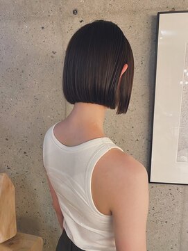 シゲ(SHIGE) 切りっぱなしボブ・スクエアボブ