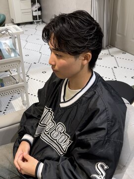 ゼスト リル 新宿(ZEST lill) フェザーパーマ フェザーショート メンズパーマ 新宿