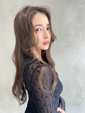 エイチ(H eitf) H【eitf】　原宿　表参道/透明感カラー/イルミナカラー