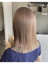 スリーバイベルベット(THREE...by velvet)&nbsp;ゴールドベージュ♪ブリーチカラー#髪質改善#オージュア