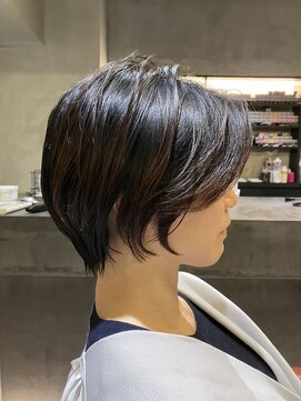 クロワ(croix) イルミナカラー× 上品ショート