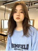 くびレイヤーボブルフネビージュ小顔ワンレンこなれミディ