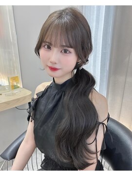 リッカ(LICCA) [votanふうか]顔周りカット/前髪カット/レイヤー/天神韓国ヘア