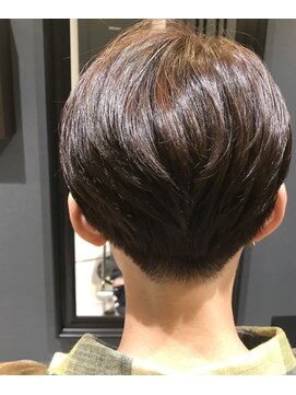アイディー ヘアメイク(iDhair&make) 刈り上げ女の子