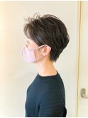 短め耳かけショート