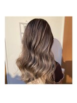 ヘアールーム グリン(Hair room GRin)&nbsp;髪質改善　ブリーチ　インナーカラー　ダブルカラー　ハイライト