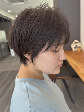 ビューエヒメ(VIEW EHIME) 大人ラフウェーブ20代30代40代ボブブラウンスウィングショート