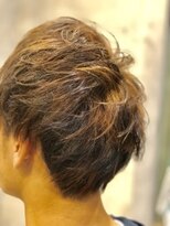 クシュ 所沢西口プロぺ通り(kusyu... )&nbsp;束感波巻きハイライトマッシュパーマウルフノンジアミンカラー