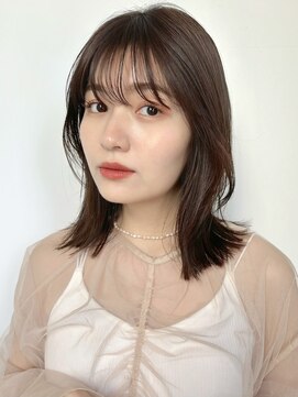 ローネス(LONESS) ミディアムレイヤー/レイヤーカット/ブラウンベージュ