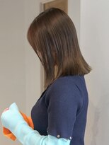 ネイヴィル オモテサンドウ(navile omotesando)&nbsp;酸性ストレートで柔らかい切りっぱなしロブ