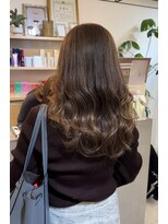 ジエクト ヴィシア(The Ect VIXIA)&nbsp;大人なウェーブヘアには艶！韓国デジタル無重力パーマ