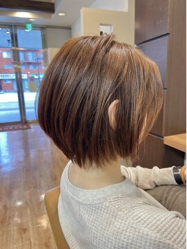 ヴィサージュクルー(VISAGE crew) 奥行きと丸みのあるショートデザイン!